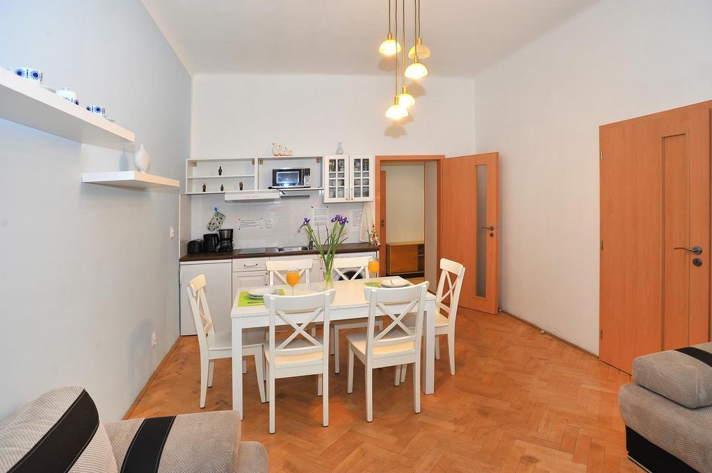 Condo In Vinohrady Prague Ngoại thất bức ảnh