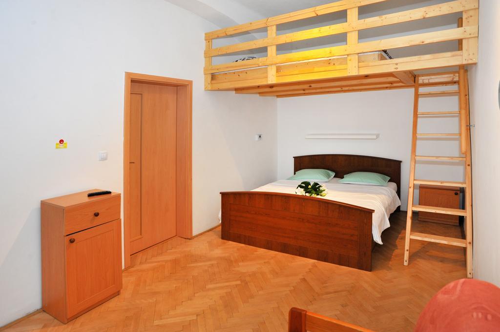 Condo In Vinohrady Prague Ngoại thất bức ảnh